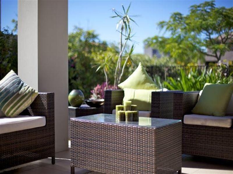 2562 Cressbrook Drive, Hope Island QLD 4212