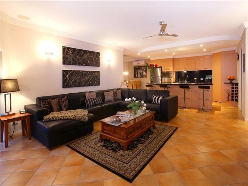 17 Eastbank Terrace, Helensvale QLD 4212