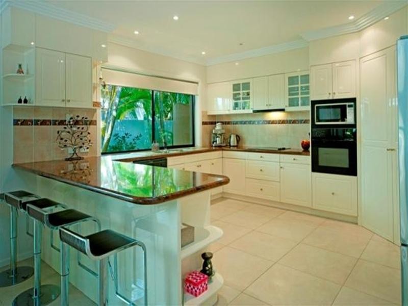 8207 Magnolia Drive West, Hope Island QLD 4212