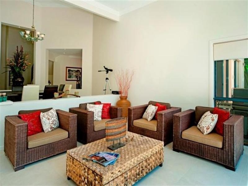 8207 Magnolia Drive West, Hope Island QLD 4212