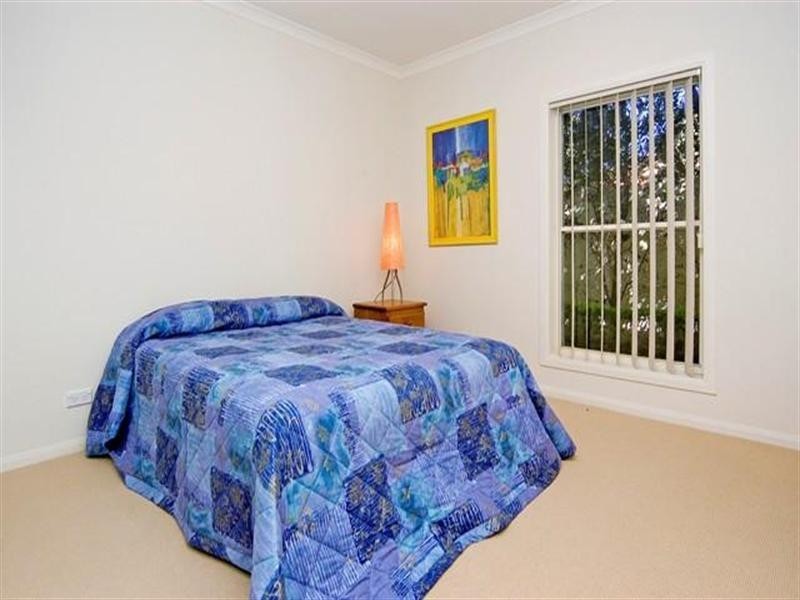 3172 Riverleigh Drive, Hope Island QLD 4212