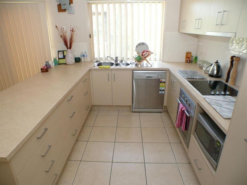 1/9 Wendy Court, Upper Coomera QLD 4209