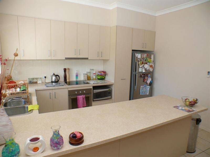 1/9 Wendy Court, Upper Coomera QLD 4209