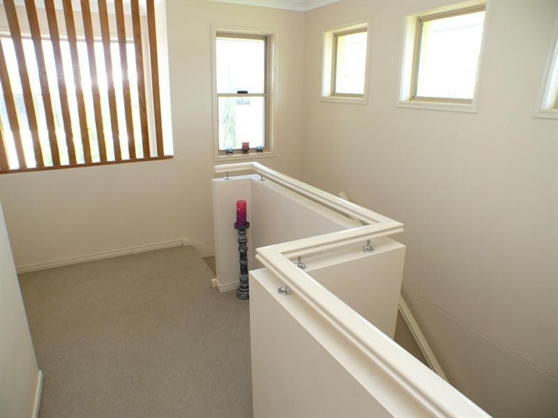 1/9 Wendy Court, Upper Coomera QLD 4209