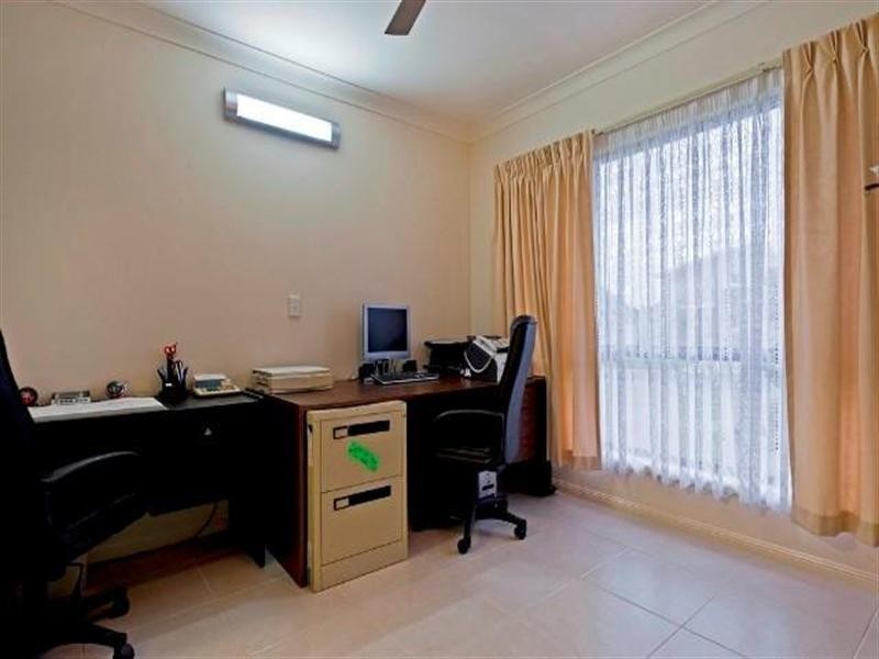 27 Southaven Drive, Helensvale QLD 4212