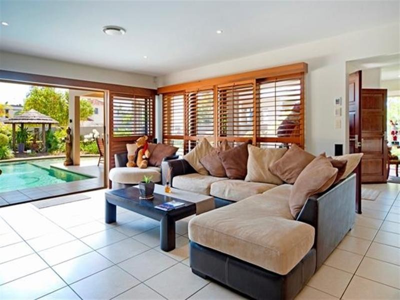 67 Tranquility Circuit, Helensvale QLD 4212