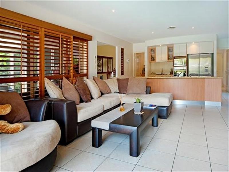 67 Tranquility Circuit, Helensvale QLD 4212