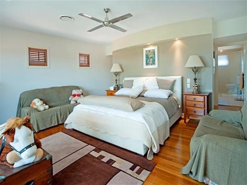 67 Tranquility Circuit, Helensvale QLD 4212