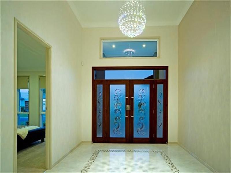 2130 Carlton Drive, Hope Island QLD 4212