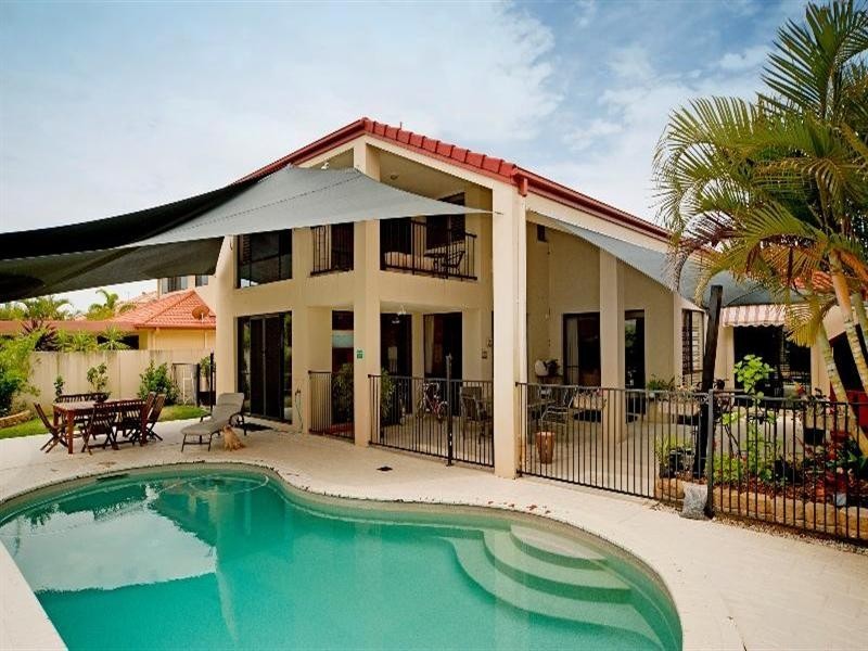 19 Calmwater Crescent, Oyster Cove, Hope Island QLD 4212