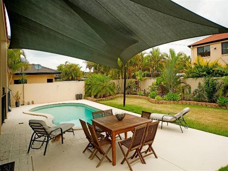 19 Calmwater Crescent, Oyster Cove, Hope Island QLD 4212