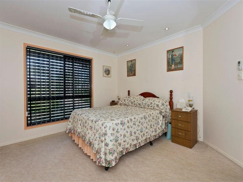 6 Lagovista Terrace, Bahrs Scrub QLD 4207