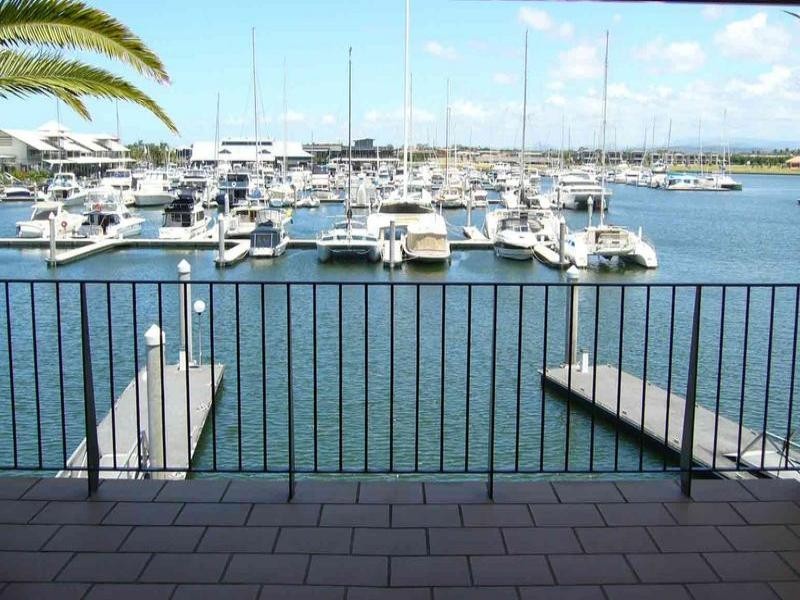 1512 Rosebank Way West, Hope Island QLD 4212