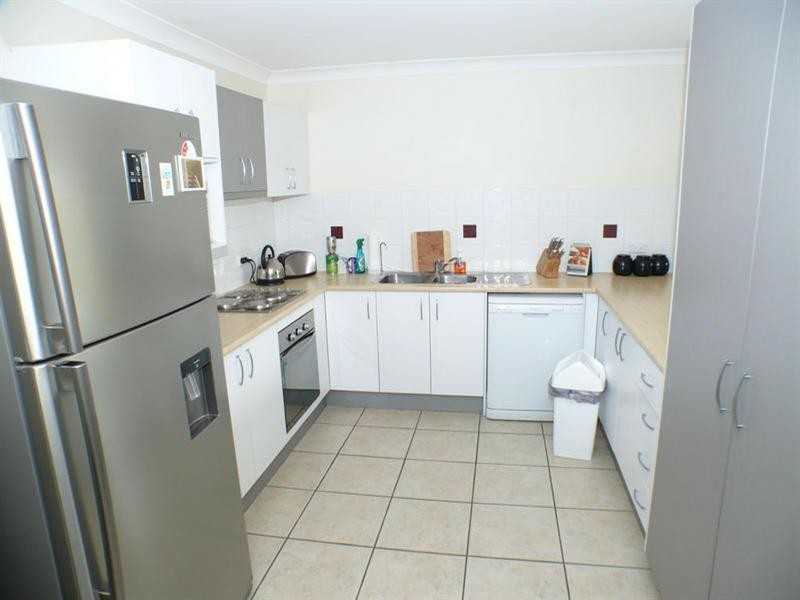 1 & 2/6 Appletree Street, Upper Coomera QLD 4209