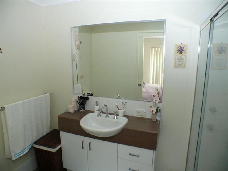 1 & 2/6 Appletree Street, Upper Coomera QLD 4209