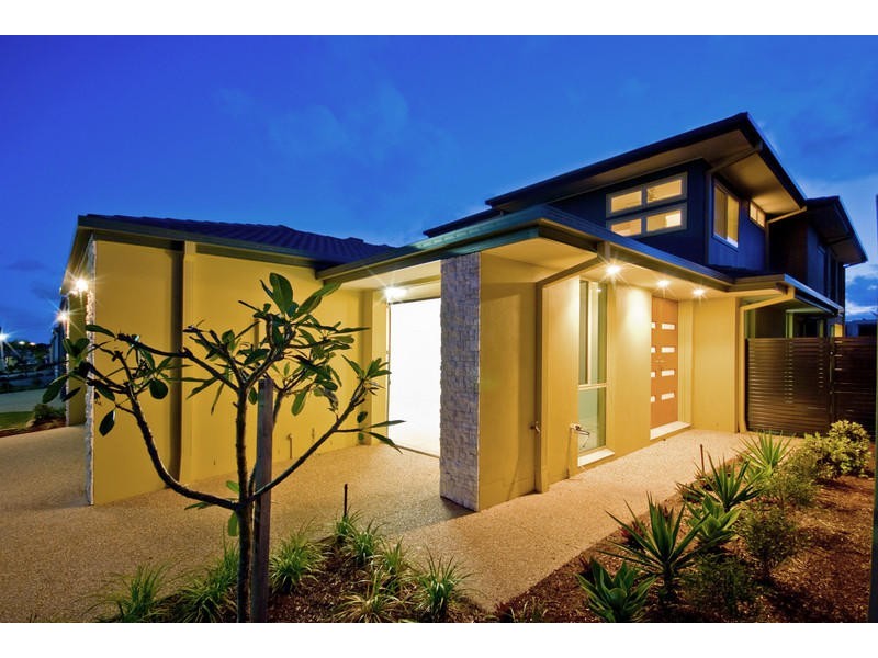 7402 Ellensbrook Drive, Hope Island QLD 4212