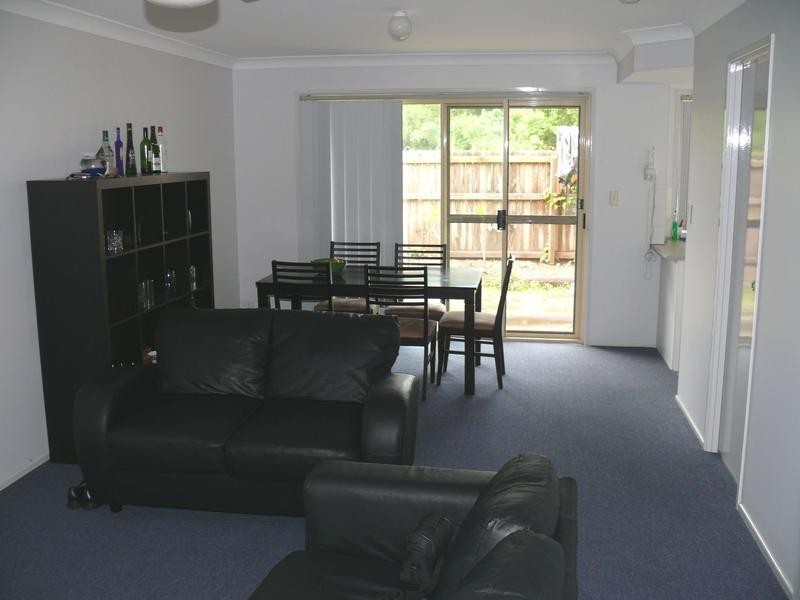 6 21 Fortune Street, Coomera QLD 4209