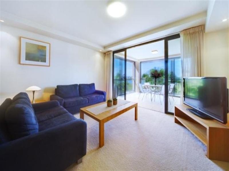 8408 Magnolia Drive East, Hope Island QLD 4212