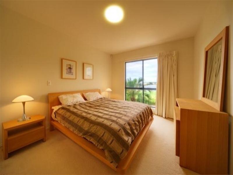 8408 Magnolia Drive East, Hope Island QLD 4212