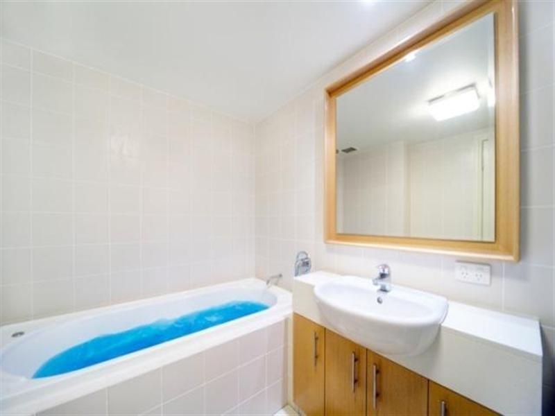 8408 Magnolia Drive East, Hope Island QLD 4212