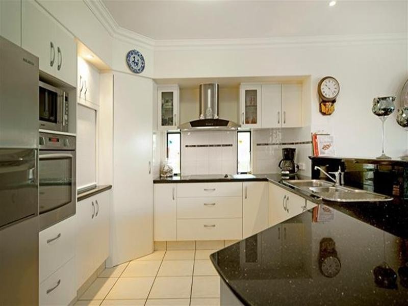 13 Princeton Street, Oxenford QLD 4210