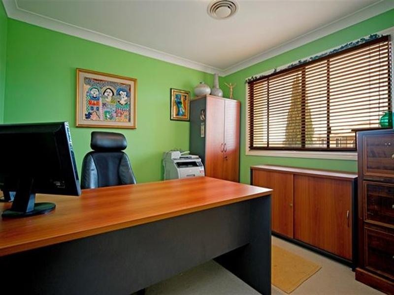 13 Princeton Street, Oxenford QLD 4210