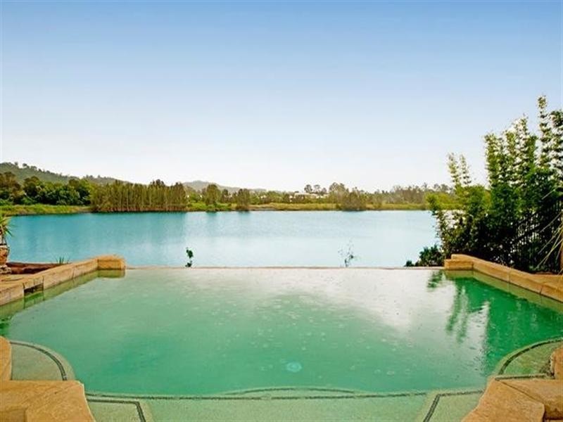 13 Princeton Street, Oxenford QLD 4210