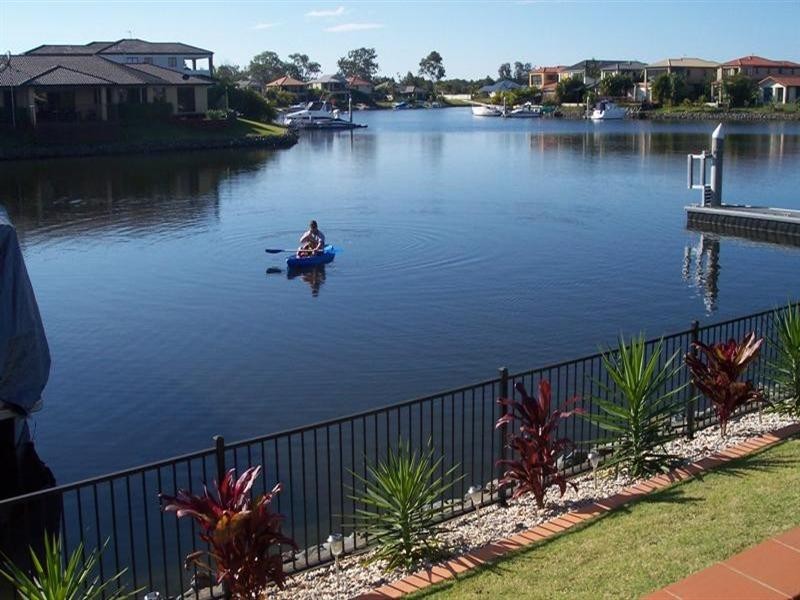 41 Lee-Anne Crescent, Helensvale QLD 4212