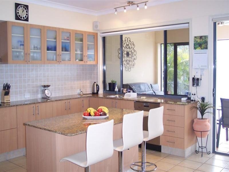 41 Lee-Anne Crescent, Helensvale QLD 4212