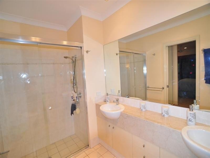 41 Lee-Anne Crescent, Helensvale QLD 4212