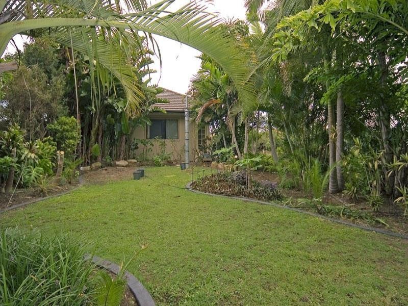 4 River Cove Place, Hope Island QLD 4212