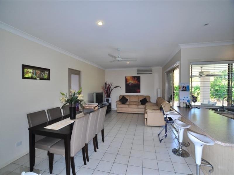 9 Broxbourne Place, Oxenford QLD 4210