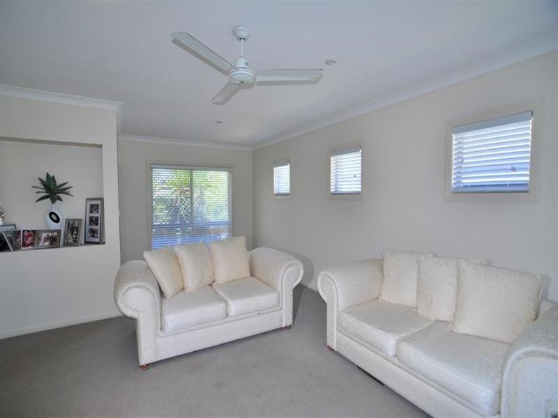 9 Broxbourne Place, Oxenford QLD 4210