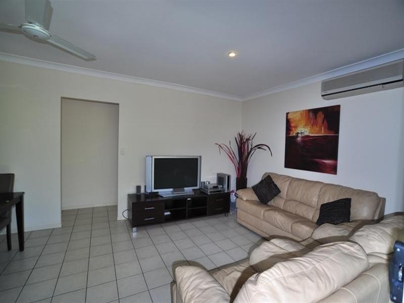 9 Broxbourne Place, Oxenford QLD 4210