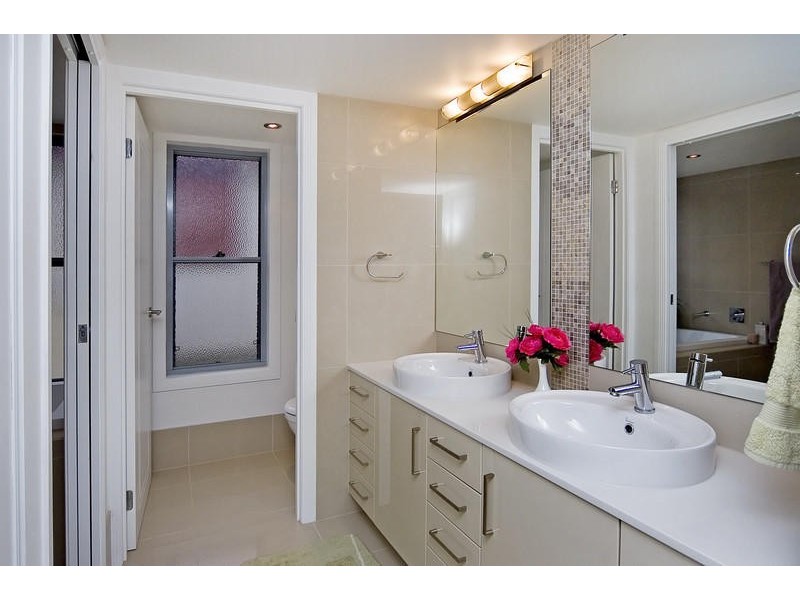 7 Nocturne Lane, Coomera QLD 4209