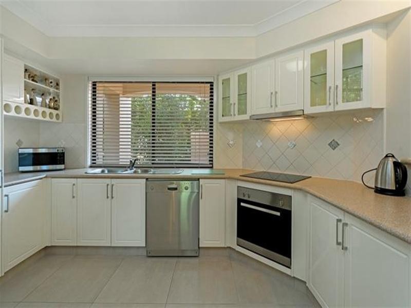 13/23 Santa Barbara Road, Hope Island QLD 4212