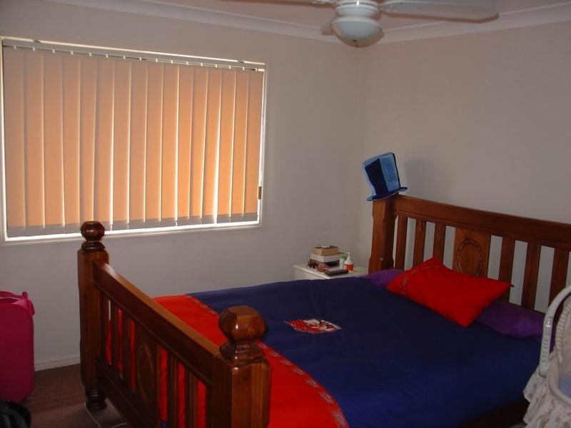 13 Hervey Street, Pacific Pines QLD 4211