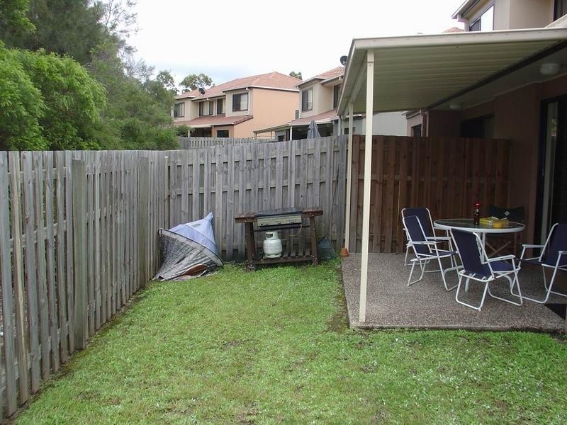 13 Hervey Street, Pacific Pines QLD 4211