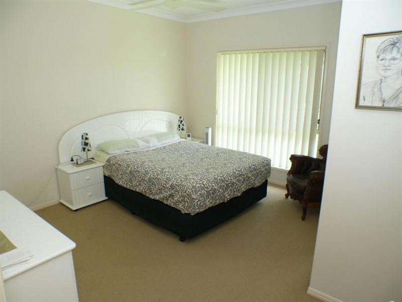 24 Goldcrest Drive, Upper Coomera QLD 4209