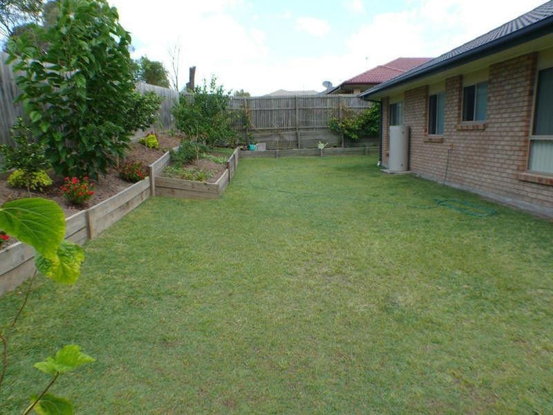 24 Goldcrest Drive, Upper Coomera QLD 4209