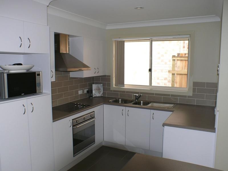 10 Trillers Avenue, Coomera QLD 4209