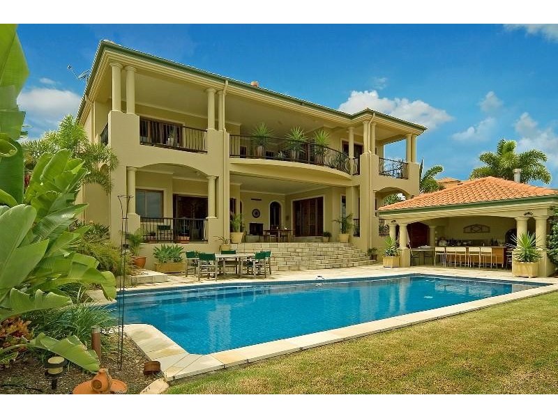 Hope Island QLD 4212