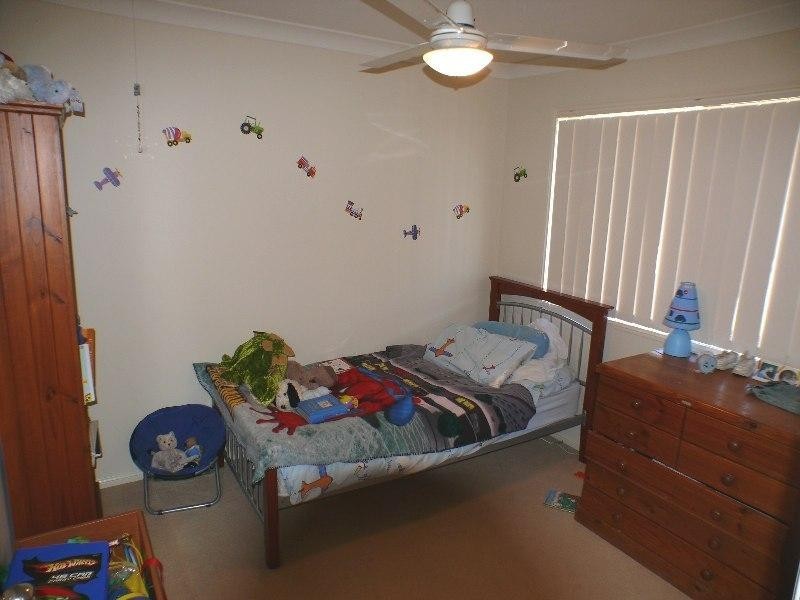 6 Billinghurst Crescent, Upper Coomera QLD 4209