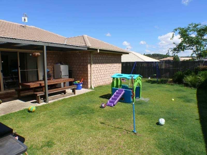 6 Billinghurst Crescent, Upper Coomera QLD 4209