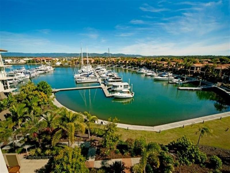 1739 Rialto Quays Drive, Hope Island QLD 4212