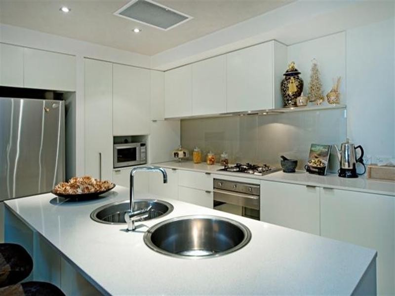 1739 Rialto Quays Drive, Hope Island QLD 4212