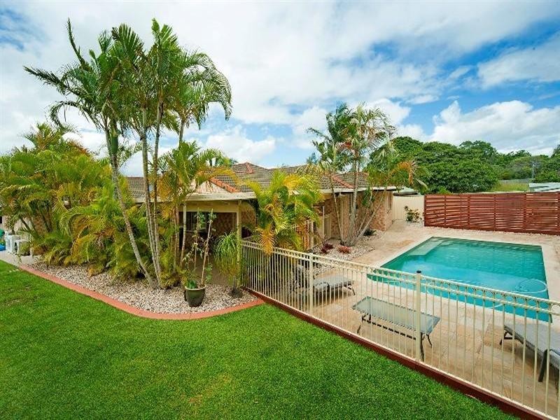 7 Greenwood Court, Helensvale QLD 4212