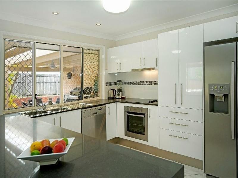 7 Greenwood Court, Helensvale QLD 4212