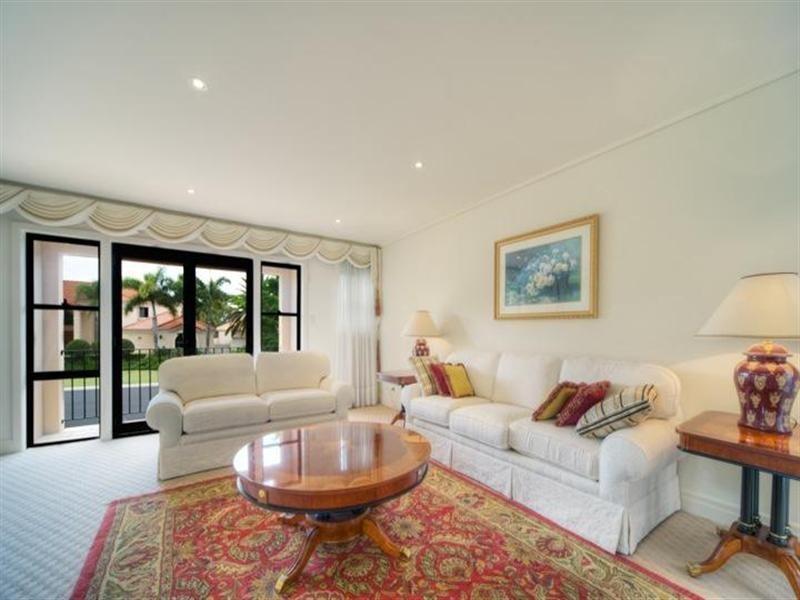 1513 Rosebank Way West, Hope Island QLD 4212