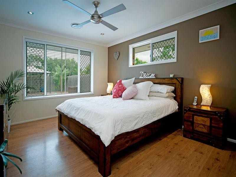 22 Lakewood Court, Helensvale QLD 4212